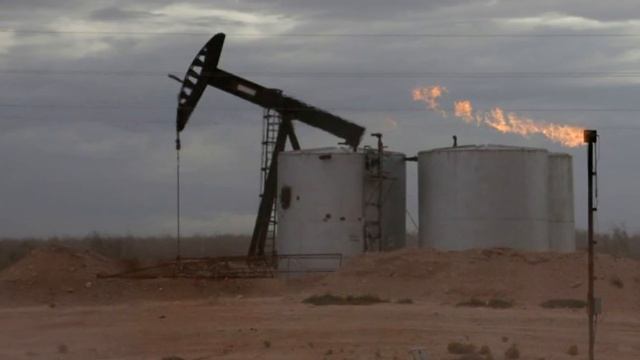 Байден наистерил до $ 100 за баррель нефти смотреть онлайн
