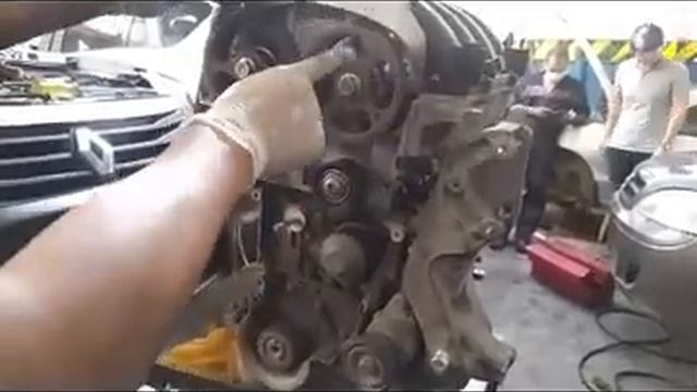 cambio de correa distribución o motor Renault 16 válvulas смотреть онлайн