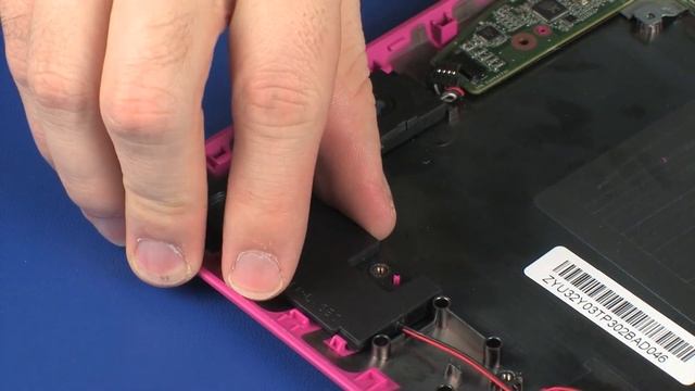 Replace the Front Speakers | HP SlateBook 14-p000 PC | HP смотреть онлайн