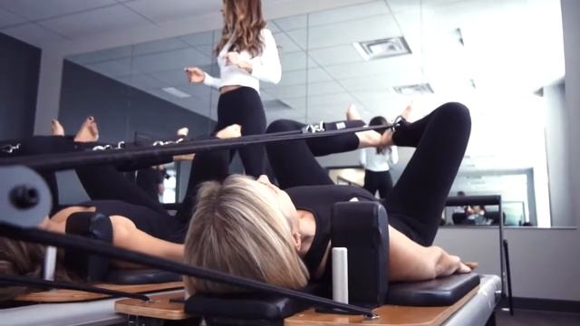 Propello Life Pilates reformer class workout video смотреть онлайн