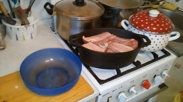 ГОВЯДИНА РЁБРА. ТУШЁНЫЕ В ЖАРОВНЕ. смотреть онлайн