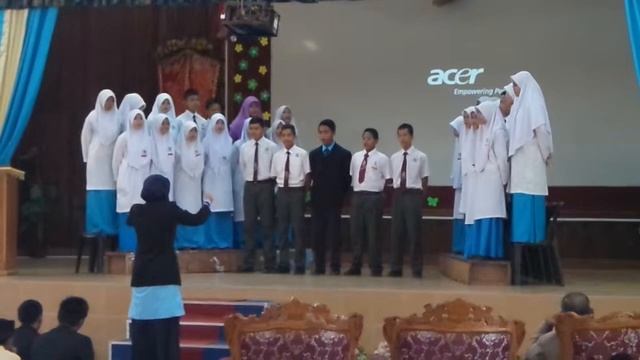 Smkns chorasical sketch: Hostel Life смотреть онлайн