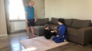 Урок 5. Как правильно качать пресс с ребенком?  Советы от профессионала для будущих спортсменов