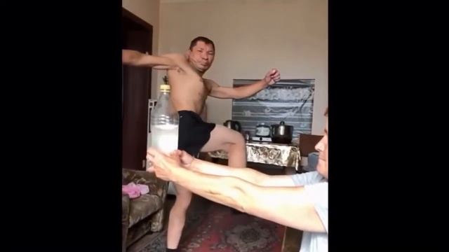 Олег Монгол (клип) смотреть онлайн