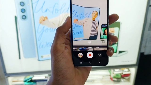 Samsung Galaxy Z Flip 5 Unboxing First Look !! ? Biggest Flagship Upgrade смотреть онлайн