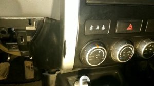 Замена и ремонт транзистора печки Nissan X-trail T31 (ниссан)