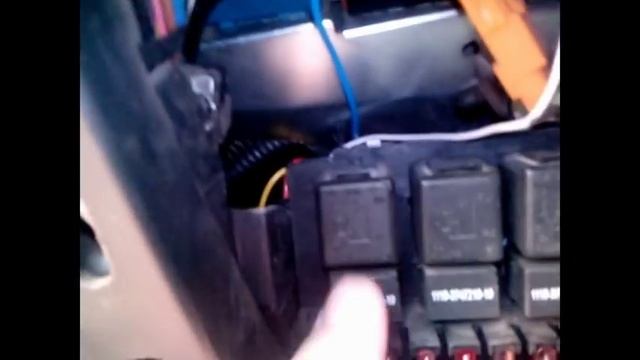 Замена блока предохранителей Приора смотреть онлайн