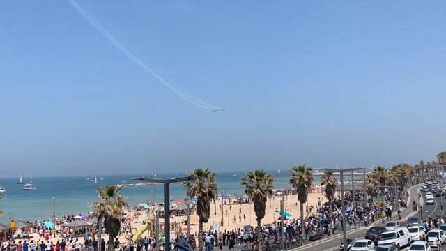 День Независимости Израиля 15.04.2021. Воздушный парад Израиля. День Памяти. Тель Авив. смотреть онлайн