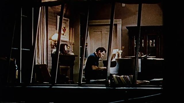 Rear Window - Trailer смотреть онлайн