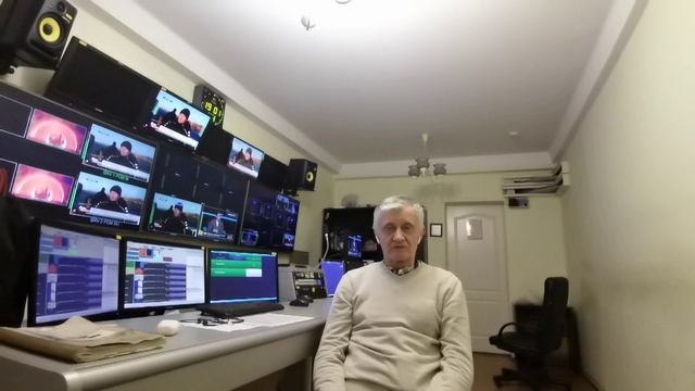 @0253 Предновогодняя история со светом: оборван нулевой провод между столбами. смотреть онлайн
