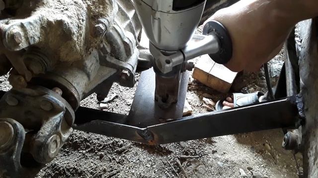 Продолжаю создавать вездеход, часть 3 смотреть онлайн