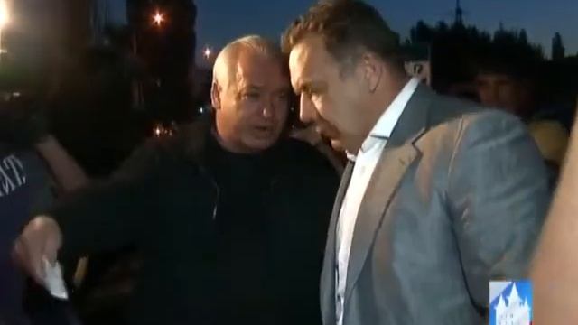 Ночь — время дорожного ремонта смотреть онлайн