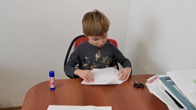 Гоша показывает как сделать кораблик смотреть онлайн
