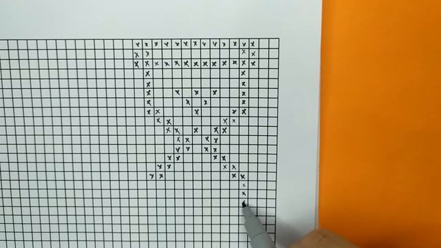 Как нарисовать песочные часы / как рисовать по клеточкам / How to draw hourglass / Pixel art смотреть онлайн