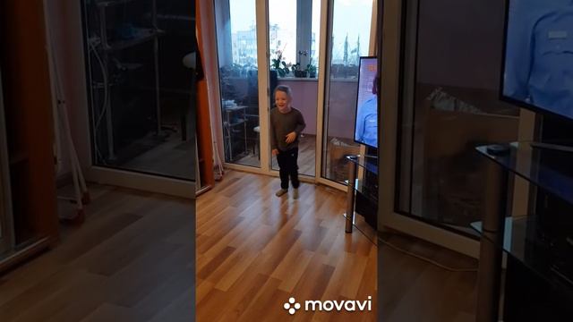 Не стал заморачиваться и разделять задания из видео уроков. смотреть онлайн