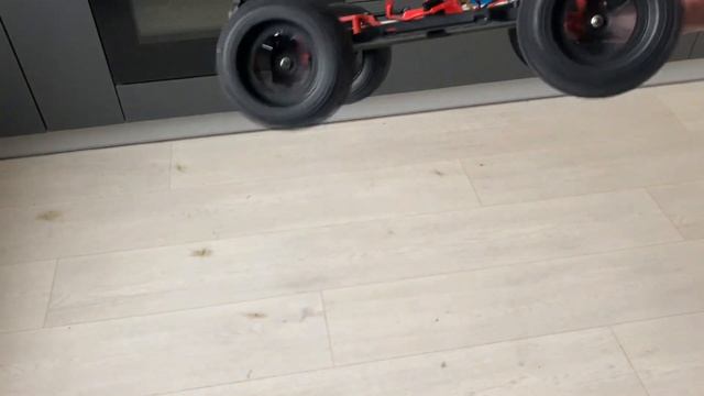 РС Ремо Хобби Mmax 1/10 3C !!!аккумулятор блины жесть !!!￼￼