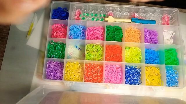 брелок перо из резинок смотреть онлайн