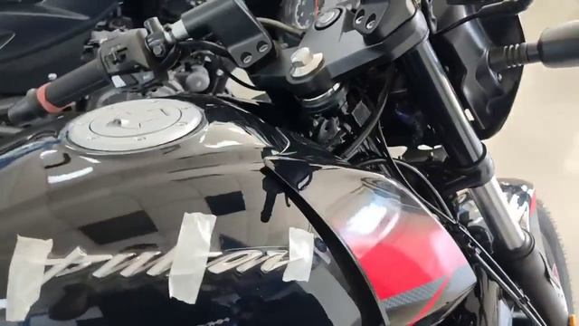 Finally 2021 Bajaj Pulsar 180 vs Bajaj Pulsar 150 Twin Disk ??|| Which One To Buy In 2021 ? смотреть онлайн