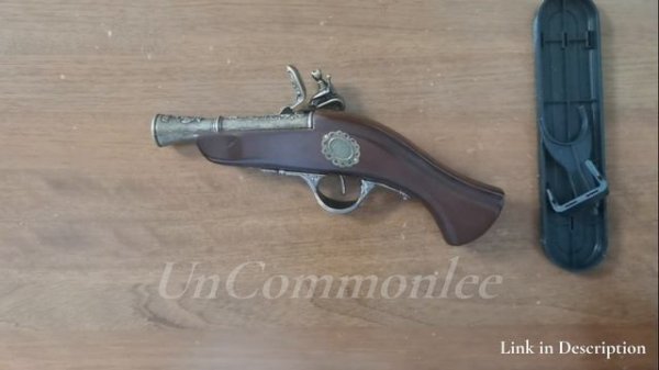 Flintlock Pistol Toy Gun Unboxing 2023 - Realistic Pirate Gun