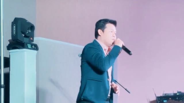 Tonight I Celebrate My Love For You I Marcelito Pomoy I US Concert смотреть онлайн