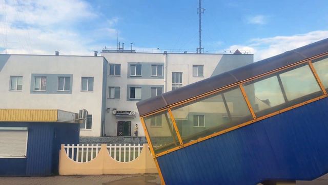 Влог Отчаянная мама 10.08.2022 Приехали домой с моря Дети бесятся в поезде смотреть онлайн