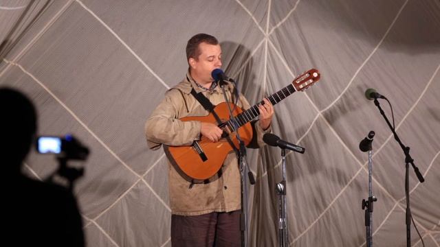 "Корабли дрожат нетерпеливо..." смотреть онлайн