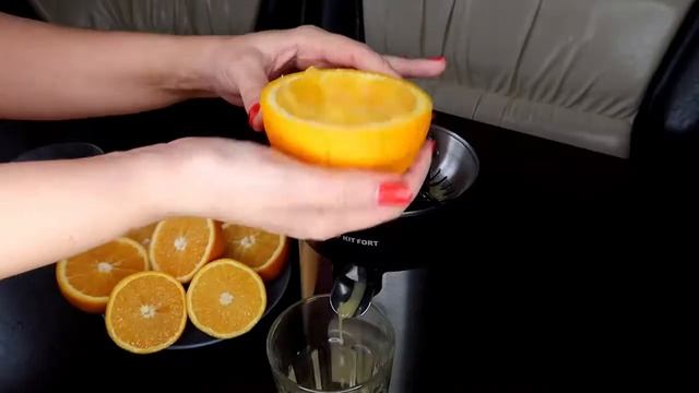 Соковыжималка для цитрусовых Kitfort KT 1113 смотреть онлайн