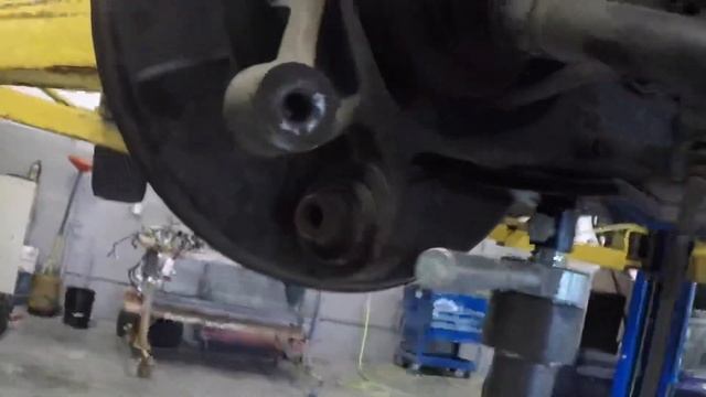 E36 M3 Full Rear Bushing Overhaul! (Restoration Project) смотреть онлайн