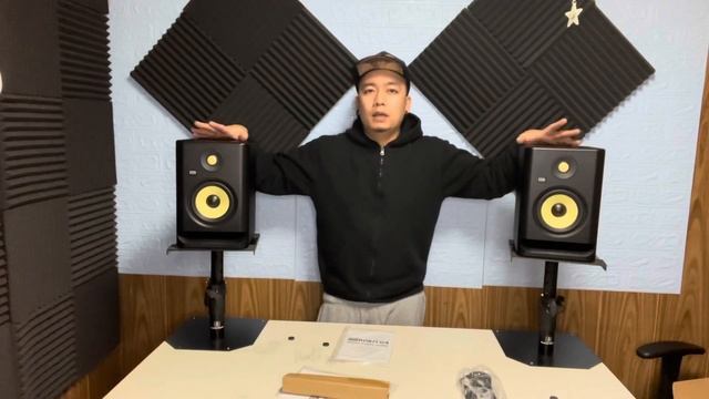 Unboxing: KRK SYSTEM ROKIT G4 смотреть онлайн