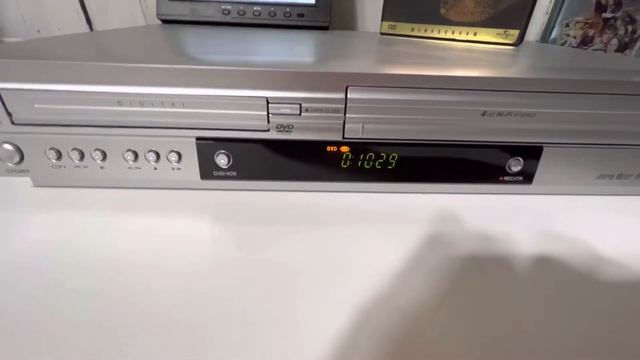 ZENITH XBV443 Video Cassette Recorder VCR DVD Combo Player With Remote -Tested- смотреть онлайн