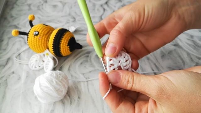 Вяжем ажурное крыло для пчёлки смотреть онлайн