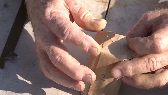 Opening Soviet AMMO CAN from 1989 смотреть онлайн