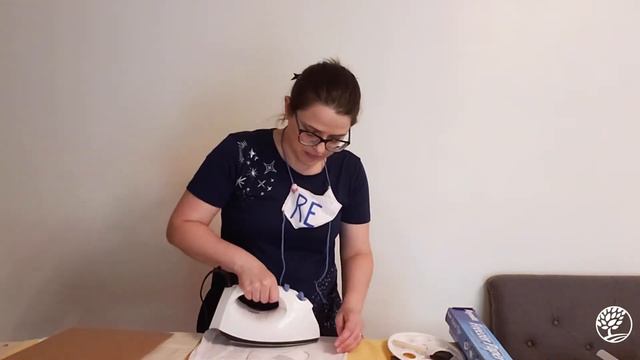 The Tween Space: Freezer Paper Stencils смотреть онлайн