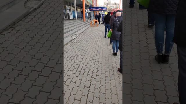 Пытаемся попасть в строительный магазин смотреть онлайн