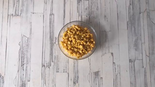КАК ПРИГОТОВИТЬ САЛАТ С КАЛЬМАРАМИ И КУКУРУЗОЙ? Простой, быстрый и вкусный, на ужин! смотреть онлайн