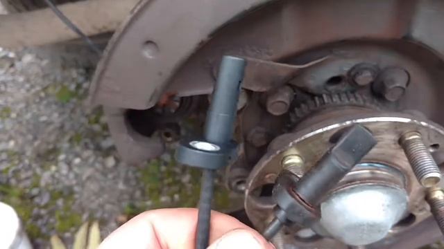 Honda Civic fk2 rear speed sensor. смотреть онлайн
