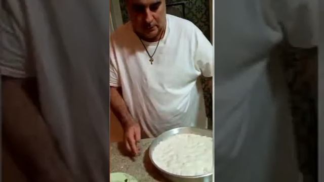 pizza detroit: massa alta por aeração numa longa feentacao de 48 hs. смотреть онлайн