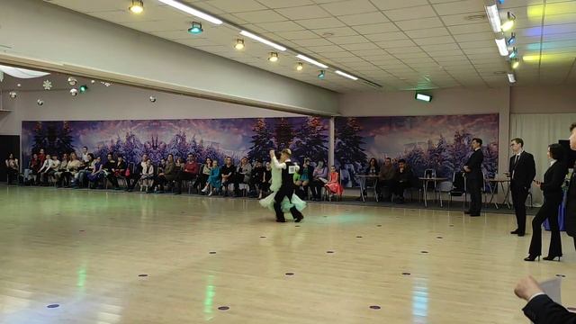 Медленный вальс. Массовый спорт. Ритм. 2023 смотреть онлайн