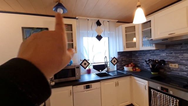 Что там с кухней?/ Пришли контейнеры для топлива/ Затопили камин и печём вафли ♨️ смотреть онлайн