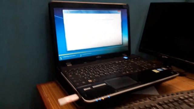 How To Boot Fujitsu Laptop Using Bootable Usb Drive