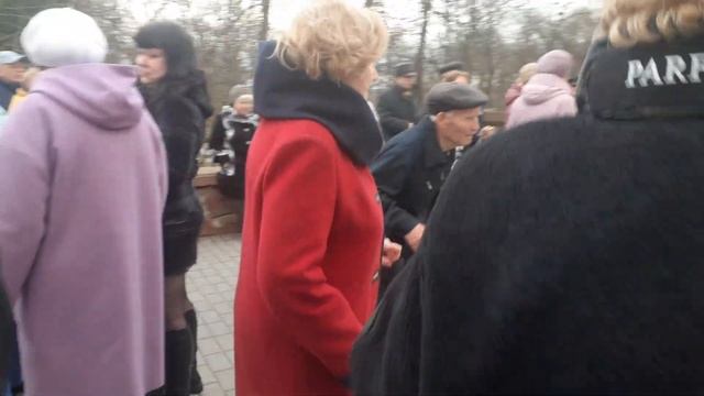 Чубчик кучерявый.Band Odessa. В Гомельском парке. 26.03.2023. смотреть онлайн