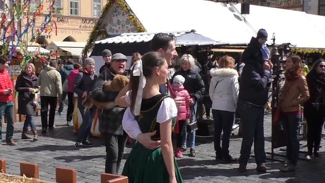 Чешская народная песня и танцы на пражской пасхальной ярмарке 2017 смотреть онлайн