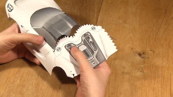 DIY Porsche 918 Spyder Paper Model