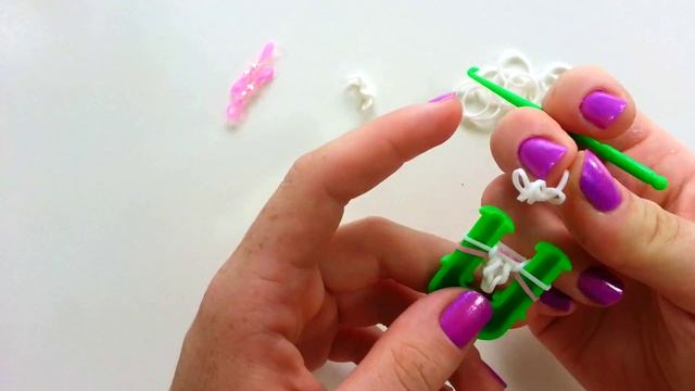 Снежная королева браслет из резинок Frozen Rainbow loom bands tutorial for kids DIY смотреть онлайн