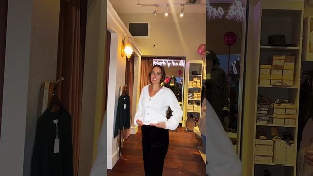 Retail Therapy Happy Hour at Jaffi's Boutique 11/1/23 смотреть онлайн