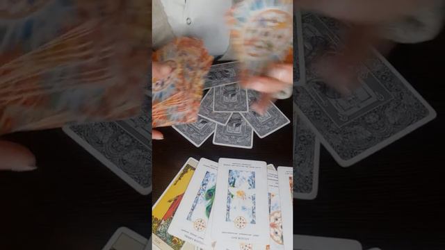 Анализ на таро. Мысли , чувства и действия загаданного вами человека . 1.03 смотреть онлайн