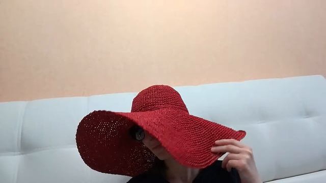 Широкополая шляпа из рафии. смотреть онлайн