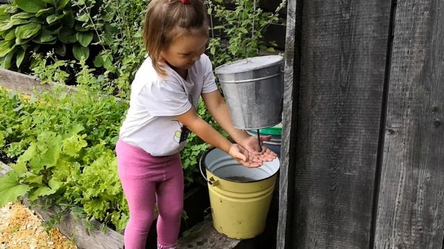 Рукомойник и современный ребёнок смотреть онлайн