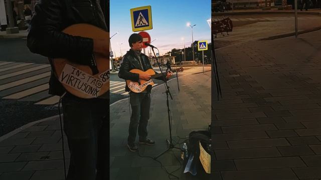 Щукино год назад Профессионализм исполнителя классических песен в стиле рок Андрея поражает смотреть онлайн