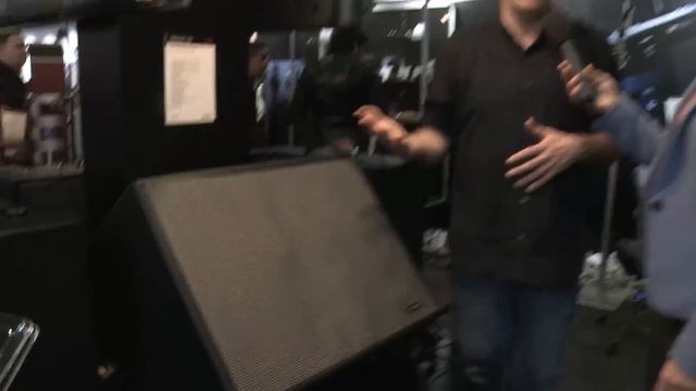 Line6 Firehawk 1500 Amp - Musikmesse 2016 смотреть онлайн